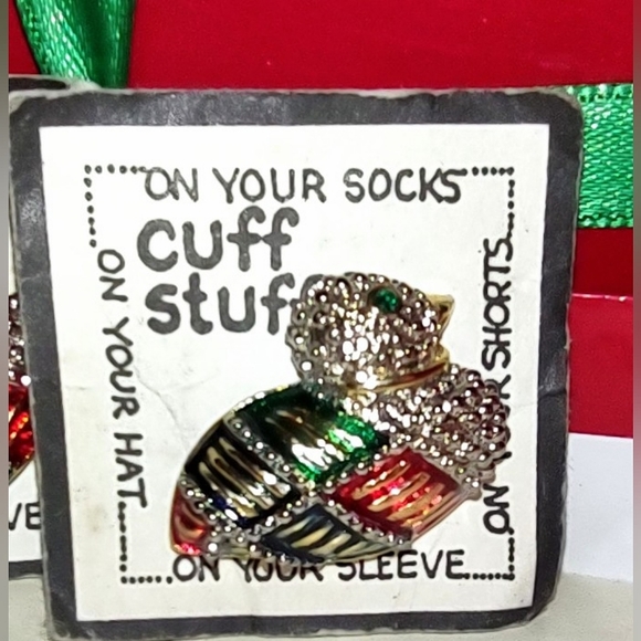 "Cuff Stuff" Duck Pins - Picture 9 of 15